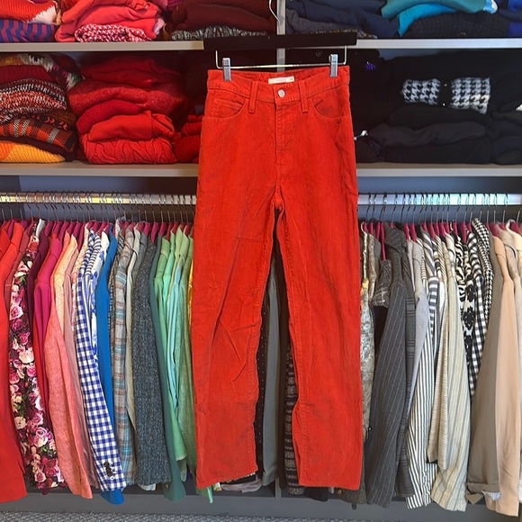 Levi’s ‘94 baggy red corduroy 4 pocket pants size 25 - Picture 1 of 3